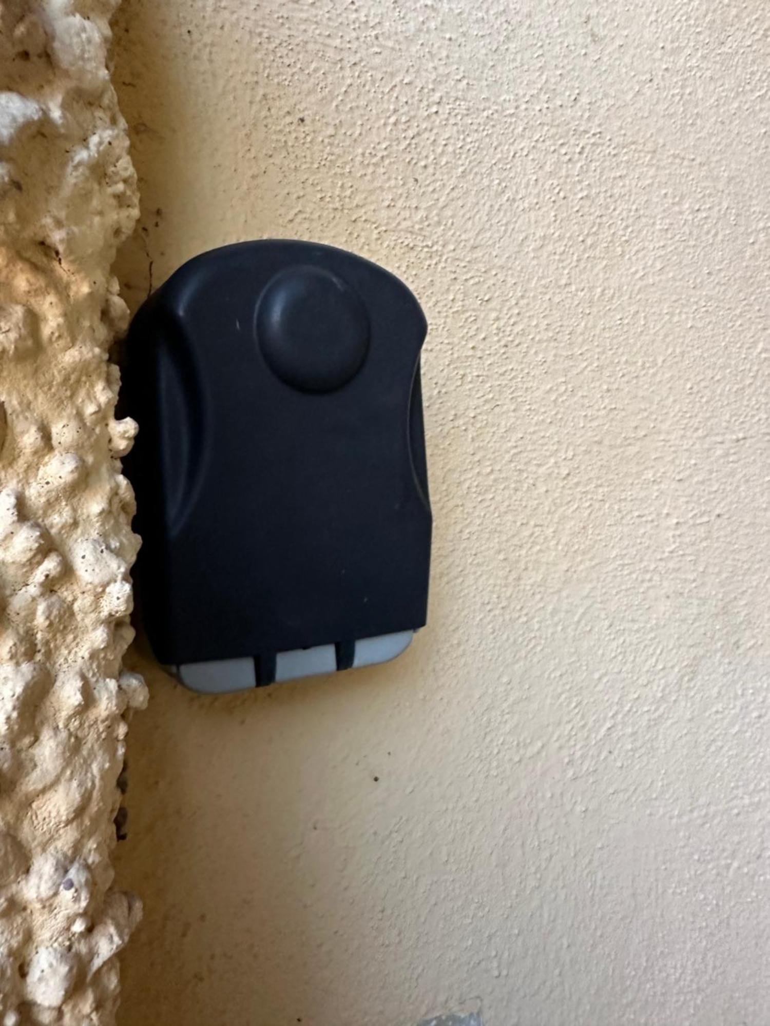 Triplex Piscina Churrasqueira Lava E Seca Wi-Fi E 2 Tvs Em Condominio Com 90M2 No Centro De Ubatuba Buitenkant foto
