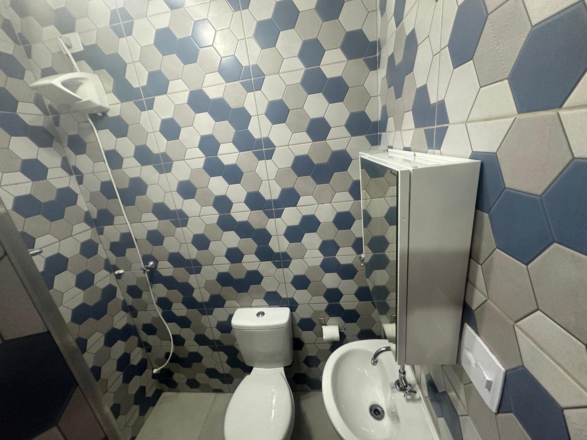 Triplex Piscina Churrasqueira Lava E Seca Wi-Fi E 2 Tvs Em Condominio Com 90M2 No Centro De Ubatuba Buitenkant foto
